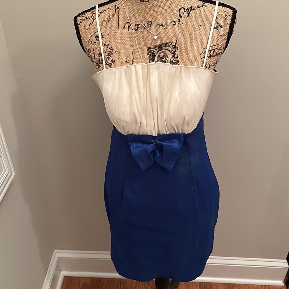 💙Solar Dress💙 - Picture 2 of 9